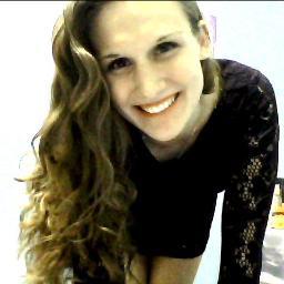 Country lovin', hockey fanatic, with a dream to travel the world. Event Manager. Interior Decorator. Coffee Addict.