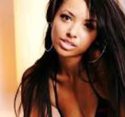 Talk to me ((Single & Looking 18+)) ((RP TVD)) #Expression