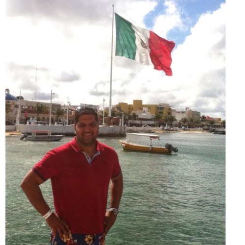 BubblesDiving's profile picture. Diver for life - http://t.co/4Xtev6X0 
abdulrahman@bubblesdivingcenter.com
99989020/99989030