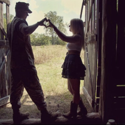 Southern girl, MilSO, my heart belongs to my Marine ❤