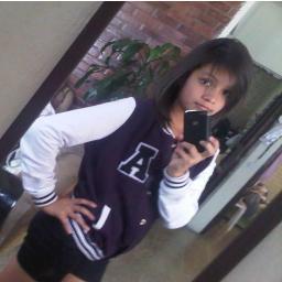 Mi pasion el fut creanme podria pasar jugando todo el dia que no me cansaria amo el fut :$