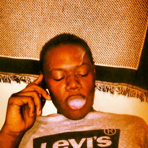 Chilling , Thuggin With My Bro @Foreign_Sean Catch Us In Traffic Doing Are Thang . Follow Me & Him P.s. Catch Are Kush Clouds
