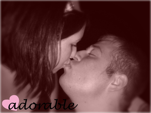 AmyRenee812's profile picture. I am a hairstylist...and I LOVE it!