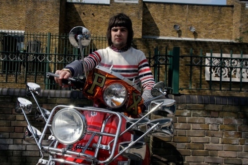 shaggy572's profile picture. we are the mods!