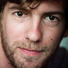 Journaliste / photographe / webdocumentariste / Co-fondateur & Responsable éditorial @revueepic /