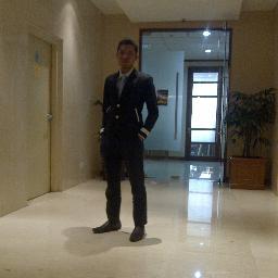 Hasri_Acek's profile picture. Kebenaran itu mengajak bukan menginjak, merangkul bukan memukul, memeluk bukan menekuk, munculkan harapan bukan mupuskan harapan.