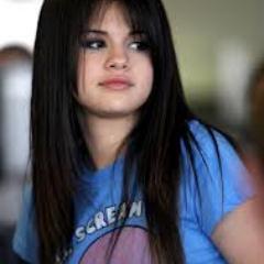 litahush's profile picture. It is good collation all items.