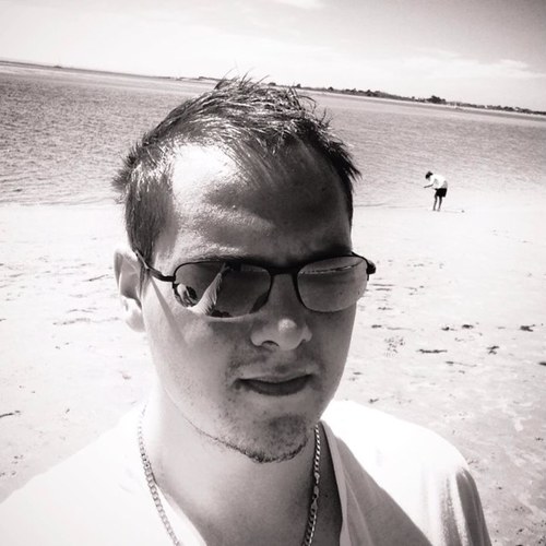 Exa_talks's profile picture. Hampshire based storage consultant, father to two perfect girls and one amazing little dude, PC gamer, technologist. My thoughts are implanted by a toaster