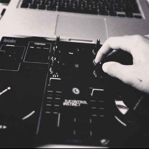 1999 DJ. Composer, Disk Jockey, Mixer. Need anything? ---- igibeatscontact@gmail.com