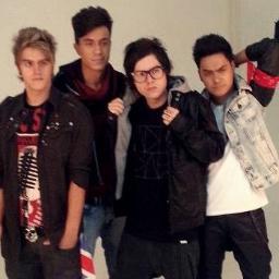 TrechosIRestart's profile picture. O importante é o que importa - Lispector,Thomas Xiliquenta         Since: 10/01/2013.