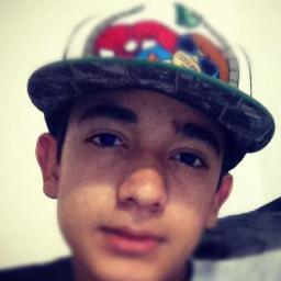 segue ai ? 
 - http://t.co/Dek9pbYyA0
- http://t.co/Gp8yWhBx7v 
 - Skype : Fazaninho