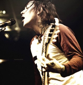 Gerard told a Chinese dude he looked good sprawled out on the floor once. I'm not Chinese and I'm slightly jealous. |22.03.13|