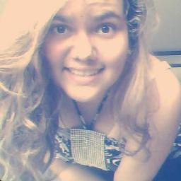 SIGUEME Y YO TE SIGO' :'3 Tengo 15 años,soy una persona; extrovertida; sociable; loca; reilona; resentida; vivo en mi casa al lado de mi vecino, :'3 #Besos
