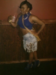 NO bio needed u bitches seem too kno mi LYFE anyway!!!!
#TEAMFUCkYOU :)