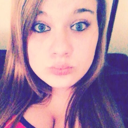 AayshaBaaby's profile picture. You look lost. Follow me :) 
#team #followback