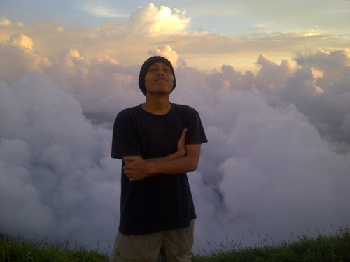 FEB - UH '09