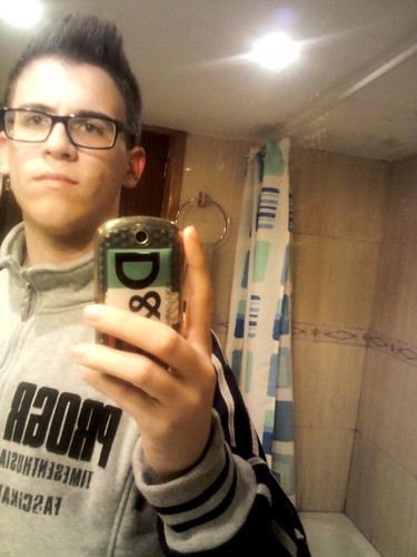 me encanta la musica soy musico desde los4 años.La musica es una parte de mi.#LoveMusic