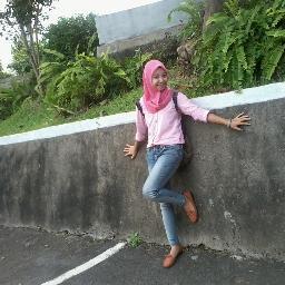 RikaRikawidya's profile picture. always simple,