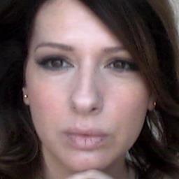 Directora de Seguridad, Profesora de Seguridad Privada y  Gestora de Formación, e interesada en la docencia y formación en este  ámbito que me apasiona.