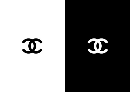 French fashion blogger and fashion people. Photographer and stylist independant.
