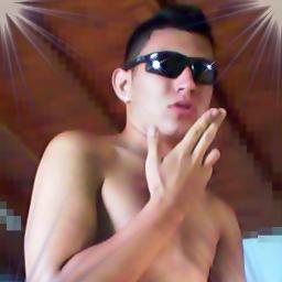 me llamo Milton franco restrepo nací en el año 1995 actual mente estudio en la:I.E.S.P.A nocturno me gusta demasiado  el buen reggaeton  y las niñas lindas !!!!
