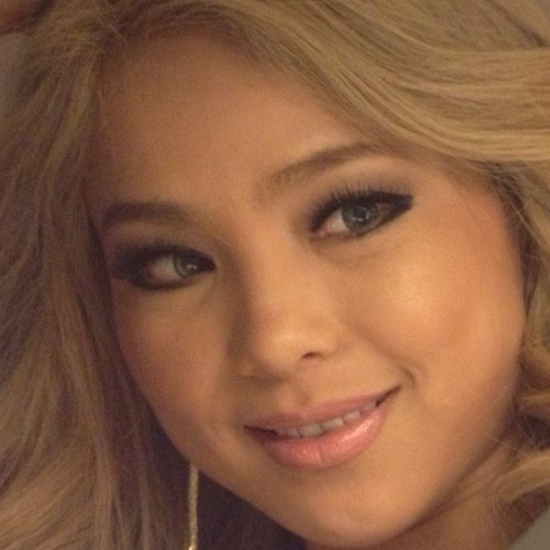 hthuong757's profile picture. 