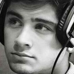 ZAYN MALIK, I LOVE YOU! #directioner! Obssessed with youtubers too!