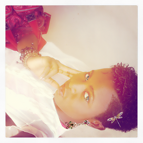 love is like the wind....u can't see it,but u can feel it™¶©®¿