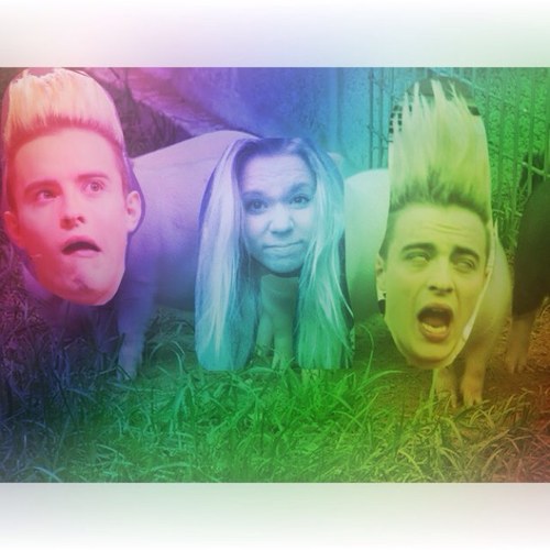 i'm a weirdo. btw it's @ssakarita hereee (the twins tweeted me 31.5.2013 ☺☺☺)