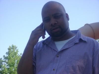 zrudie's profile picture. 