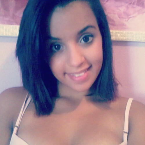 ≈ The music and dance is all I need ... ♪ Vanessa Durval fã de simplesmente @Beyonce ;*  ♥