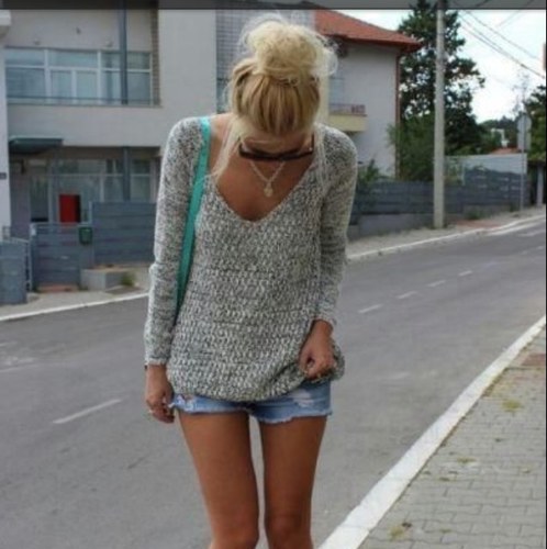 I'm a simple girl with a complicated mind!