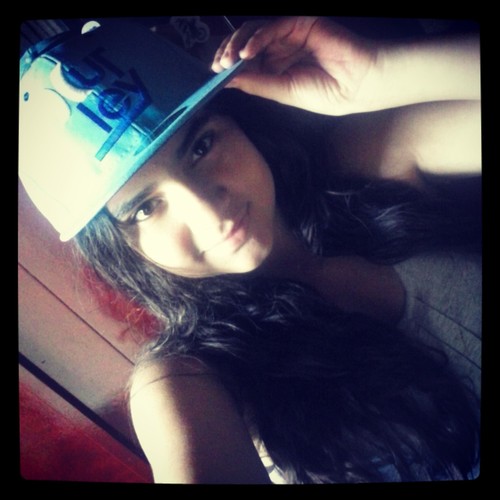 AninhahMalik's profile picture. 