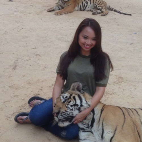 Jennalynn73's profile picture. Bleeh!!!!!