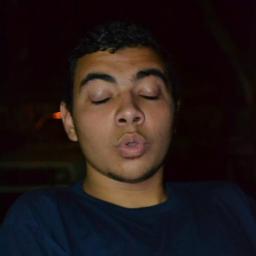 #FCIS student ,, ارهابي ..  بفتري على خلق الله و اللي عندك اعمله 
#Robots #Revolution Leader ,,
Love is my Life .