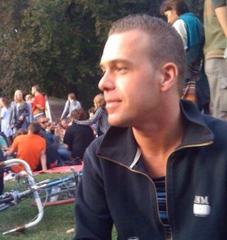 MaartenDeWa's profile picture. Financing guy during the day, amateur photographer and wine lover during the evening #financing @ #Microsoft #winelover opinions are my own