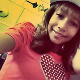 Mãe 33 . Funk 33 . Sou chata , irônica , abusada , liinda , menos perfeita ;)) *-*' , Simpatica , e não sou amostrada só não forço simpattia ^^ '