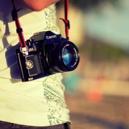 Upie26's profile picture. Jangan pernah melihat pada satu sisi karna setiap sisi memiliki perbedaan dan perbedaan itu lah yg menjadikan sesuatu menjadi lebih indah