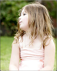 njood_Cool_5610's profile picture. لا اصغي الا لمن يمتلك ادباً و ذوقاً بالحوار وقتي وعقلي اثمن من اشغلہ ﺑ : فقراء الأسلوب ومعدومي الادب ♡♡~