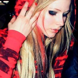 Avril Lavigne is the only person who make me feel alive. I'm proud of being a part of #LittleBlackStars.