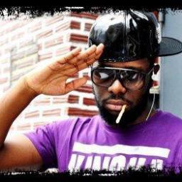 loann15's profile picture. 