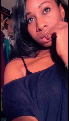 Nycole_Donovan's profile picture. Artist - I paint stuff. God Created - so I return the favor to Him by creating. Individualized- I'm authentic. Original as it gets.