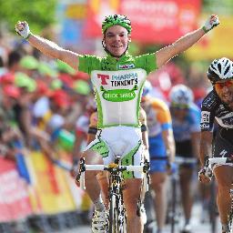 anderssvennson's profile picture. dave cowan is more bald than me