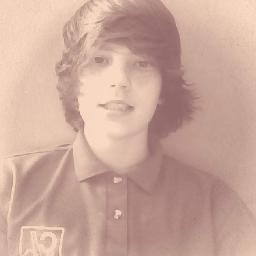 Im boring:) i love hot weather, i love my bed, ice cream is just lush! i like milk:3 co-co pops are funny:/:3 my life is very strange:3 and i just love sleeping