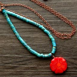 SouthWindDesign's profile picture. I'm a Native American beadworkin-woman ;)