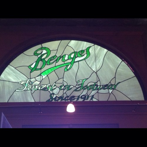 bengesshoes's profile picture. Oldest shoe store in Colorado, family owned since 1911!! We carry the best shoes, bags, & accessories around