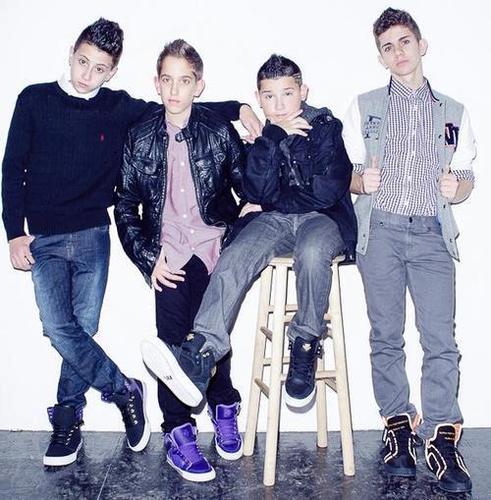 Madison, Louis, Jason and Mikey :) New Jersey/Los Angeles ✈ Watch this space!!!