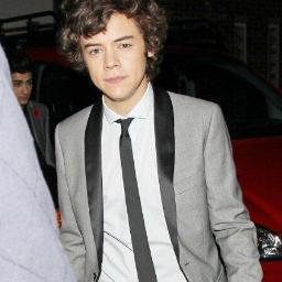 Cravate d'Harry styles,je peux laisser des marques.