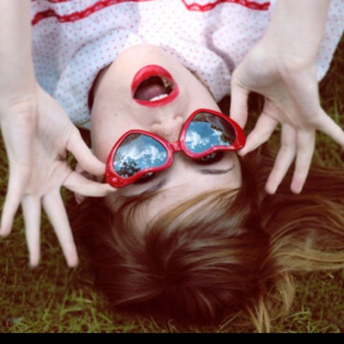 FakeAmour's profile picture. I can be classy if i want. Shrug shruggggg