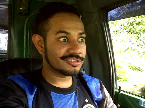 #SHEIKHAASSYABIYAFEROZ
#SHAKILAALESHAFEROZ
#SHABIRAARSYILAFEROZ
#LINAMARLINA

07072012